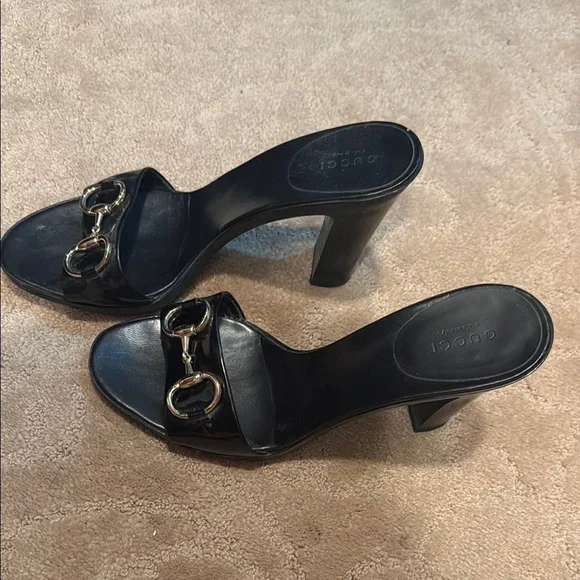 Gucci Black Leather Mules with Horsebit Detail - Picture 2 of 3